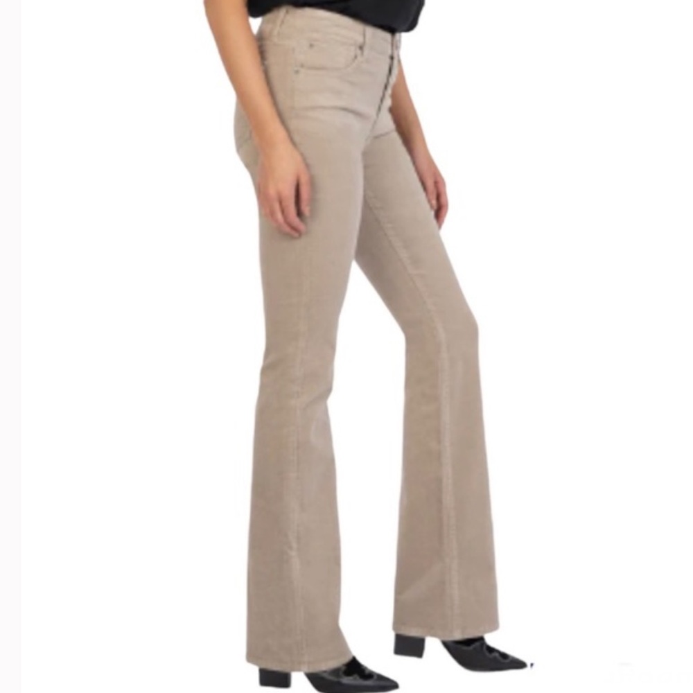Chico’s | Corduroy Bootcut Jeans Pants Sz 2 short = US 12